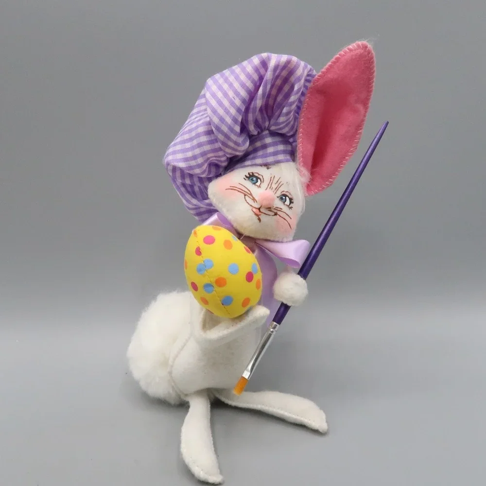 Annalee Doll Bunny Rabbit Artist Painter‎ with Paint Brush 2013 8 in Tall